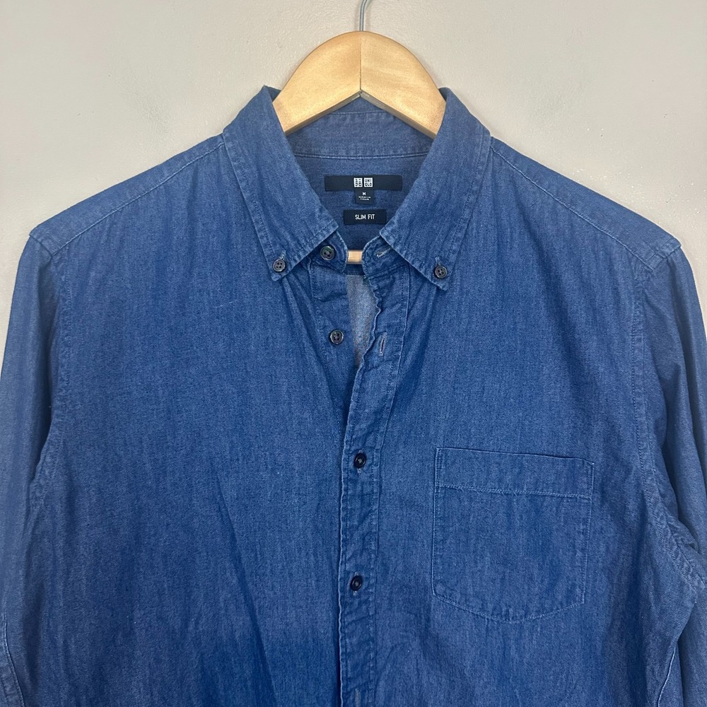 Uniqlo Shirt Blue Denim Cotton Slim Fit Button Down Casual Wear Mens Medium
